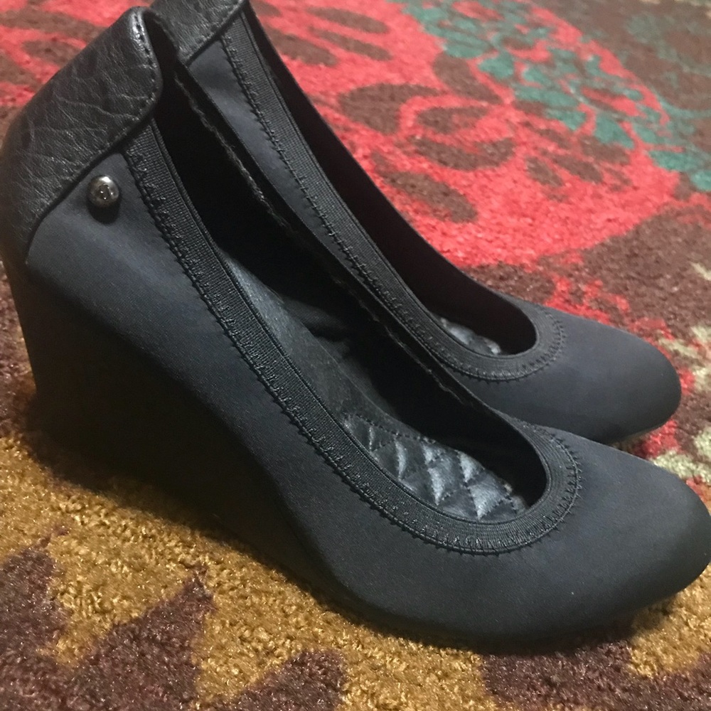 Vera Wang wedges.